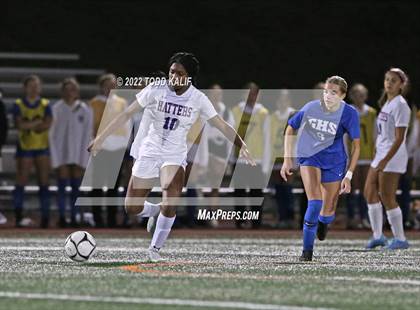 Thumbnail 1 in Danbury vs Glastonbury (CIAC Class LL Second Round) photogallery.