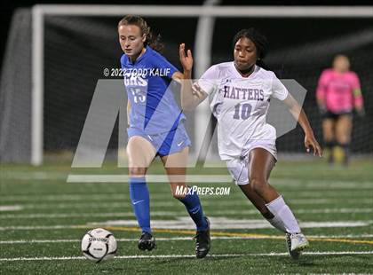 Thumbnail 1 in Danbury vs Glastonbury (CIAC Class LL Second Round) photogallery.