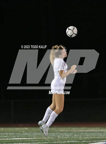 Thumbnail 1 in Danbury vs Glastonbury (CIAC Class LL Second Round) photogallery.