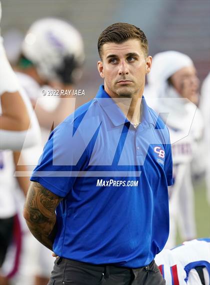 Thumbnail 3 in Christian Brothers vs. Jesuit (Holy Bowl) photogallery.