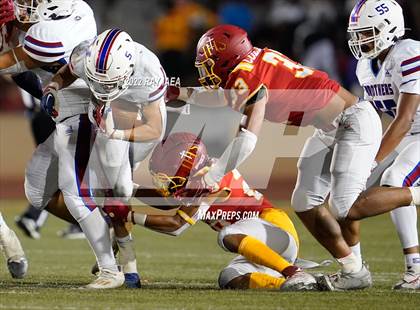 Thumbnail 1 in Christian Brothers vs. Jesuit (Holy Bowl) photogallery.
