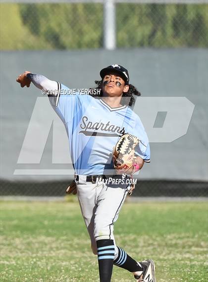 Thumbnail 2 in Villa Park @ Brea Olinda (Senior Day) photogallery.