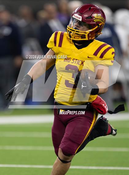 Thumbnail 1 in Roosevelt vs Garfield East (L.A. Classic) photogallery.