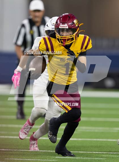 Thumbnail 1 in Roosevelt vs Garfield East (L.A. Classic) photogallery.