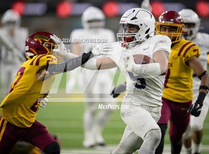 Thumbnail 3 in Roosevelt vs Garfield East (L.A. Classic) photogallery.