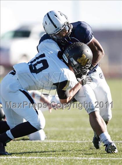 Thumbnail 3 in Monarch @ Pine Creek (CHSAA 4A Semifinal) photogallery.