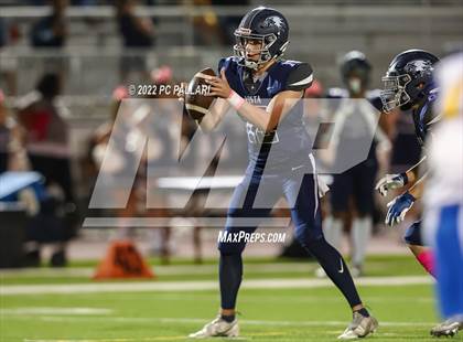 Thumbnail 2 in Del Campo @ Vista del Lago photogallery.