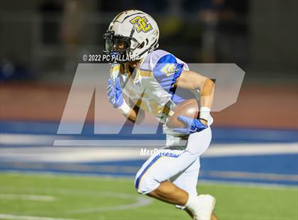 Thumbnail 2 in Del Campo @ Vista del Lago photogallery.