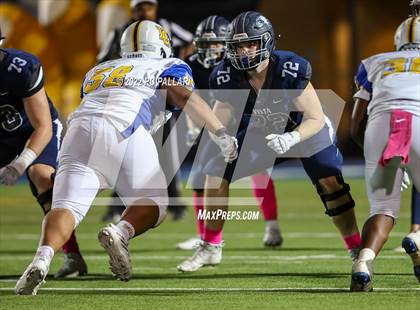 Thumbnail 1 in Del Campo @ Vista del Lago photogallery.