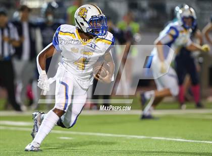 Thumbnail 3 in Del Campo @ Vista del Lago photogallery.