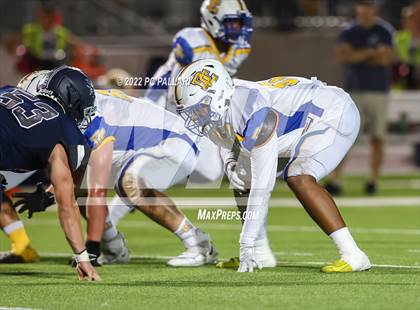 Thumbnail 1 in Del Campo @ Vista del Lago photogallery.