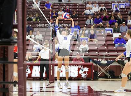 Thumbnail 2 in Bullard vs. Sunnyvale (UIL 4A Regional Quarterfinals) photogallery.