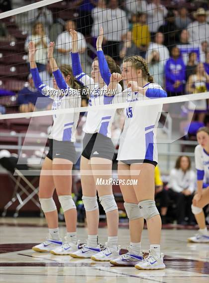 Thumbnail 1 in Bullard vs. Sunnyvale (UIL 4A Regional Quarterfinals) photogallery.