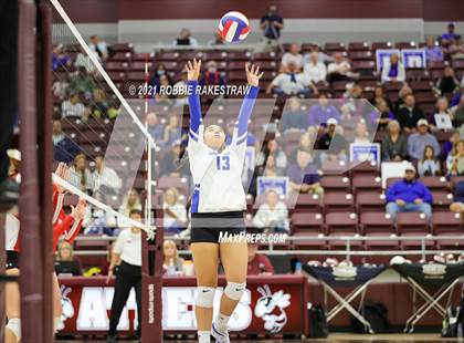 Thumbnail 1 in Bullard vs. Sunnyvale (UIL 4A Regional Quarterfinals) photogallery.