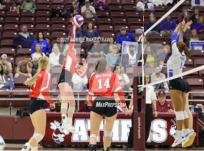 Thumbnail 1 in Bullard vs. Sunnyvale (UIL 4A Regional Quarterfinals) photogallery.