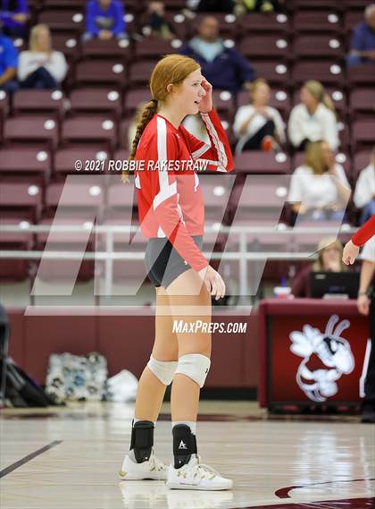Thumbnail 2 in Bullard vs. Sunnyvale (UIL 4A Regional Quarterfinals) photogallery.