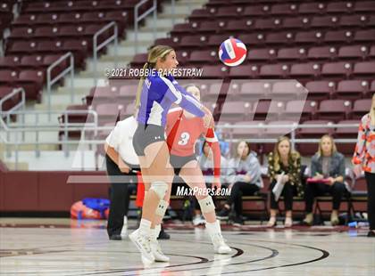 Thumbnail 2 in Bullard vs. Sunnyvale (UIL 4A Regional Quarterfinals) photogallery.