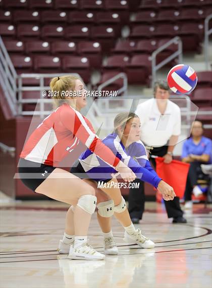 Thumbnail 2 in Bullard vs. Sunnyvale (UIL 4A Regional Quarterfinals) photogallery.