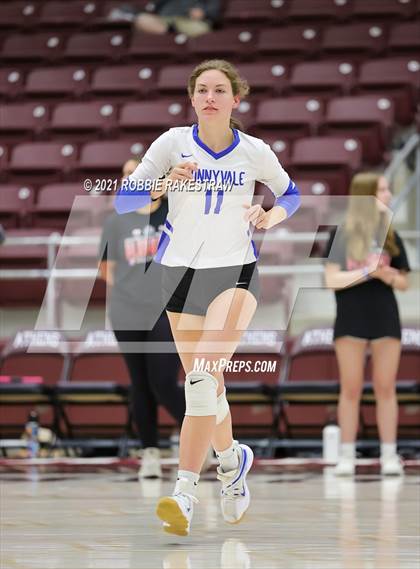 Thumbnail 3 in Bullard vs. Sunnyvale (UIL 4A Regional Quarterfinals) photogallery.
