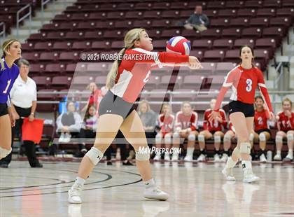 Thumbnail 2 in Bullard vs. Sunnyvale (UIL 4A Regional Quarterfinals) photogallery.