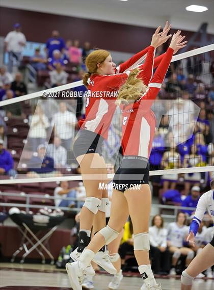 Thumbnail 2 in Bullard vs. Sunnyvale (UIL 4A Regional Quarterfinals) photogallery.