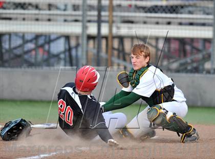 Thumbnail 2 in Rosehill Christian vs Temple Christian (Texas Private School Classic) photogallery.