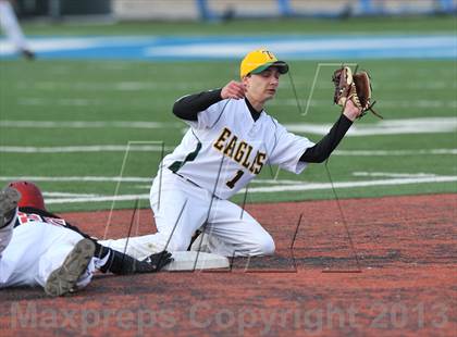 Thumbnail 2 in Rosehill Christian vs Temple Christian (Texas Private School Classic) photogallery.