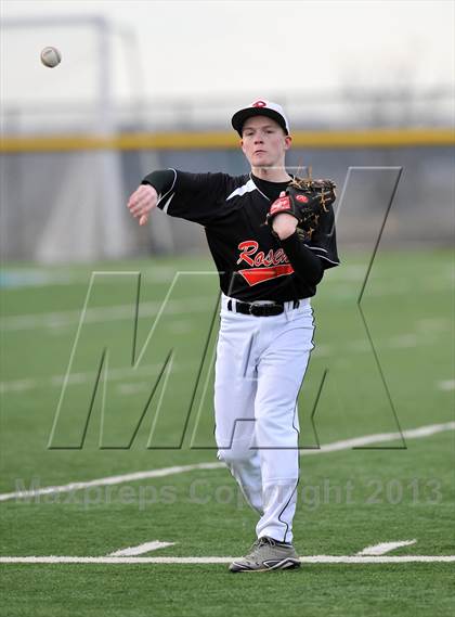 Thumbnail 2 in Rosehill Christian vs Temple Christian (Texas Private School Classic) photogallery.