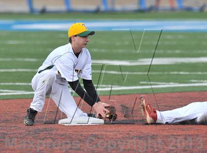 Thumbnail 1 in Rosehill Christian vs Temple Christian (Texas Private School Classic) photogallery.