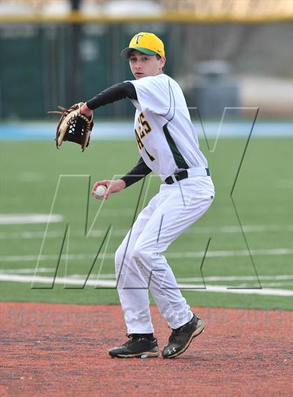 Thumbnail 2 in Rosehill Christian vs Temple Christian (Texas Private School Classic) photogallery.