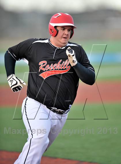 Thumbnail 2 in Rosehill Christian vs Temple Christian (Texas Private School Classic) photogallery.