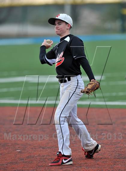 Thumbnail 1 in Rosehill Christian vs Temple Christian (Texas Private School Classic) photogallery.