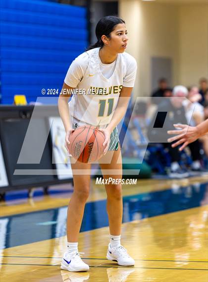 Thumbnail 3 in Washington vs. San Ramon Valley photogallery.