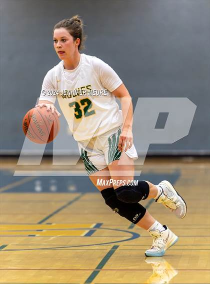 Thumbnail 2 in Washington vs. San Ramon Valley photogallery.