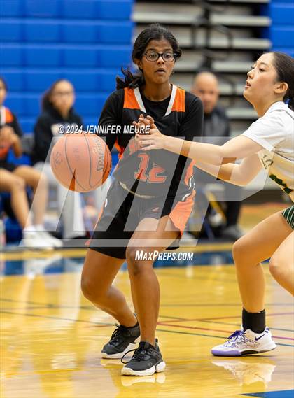 Thumbnail 3 in Washington vs. San Ramon Valley photogallery.