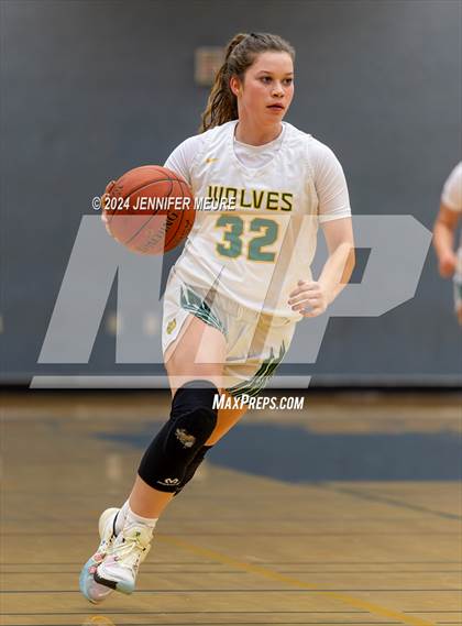 Thumbnail 3 in Washington vs. San Ramon Valley photogallery.