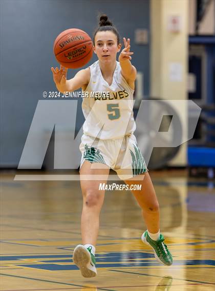 Thumbnail 1 in Washington vs. San Ramon Valley photogallery.