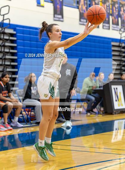 Thumbnail 3 in Washington vs. San Ramon Valley photogallery.