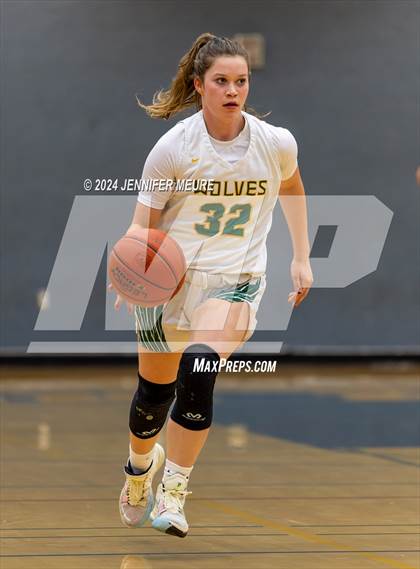 Thumbnail 2 in Washington vs. San Ramon Valley photogallery.