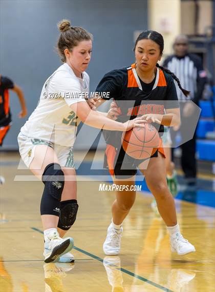 Thumbnail 1 in Washington vs. San Ramon Valley photogallery.
