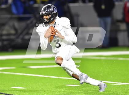 Thumbnail 3 in Westside vs Cypress Creek (UIL 6A Bi-District Playoff) photogallery.