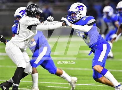 Thumbnail 2 in Westside vs Cypress Creek (UIL 6A Bi-District Playoff) photogallery.