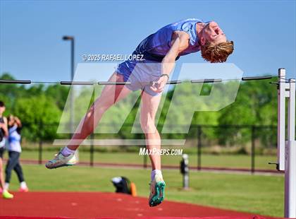 Thumbnail 1 in Lake Houston Conquerors Invitational (High Jump) photogallery.