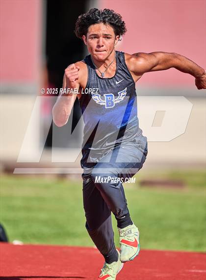 Thumbnail 1 in Lake Houston Conquerors Invitational (High Jump) photogallery.