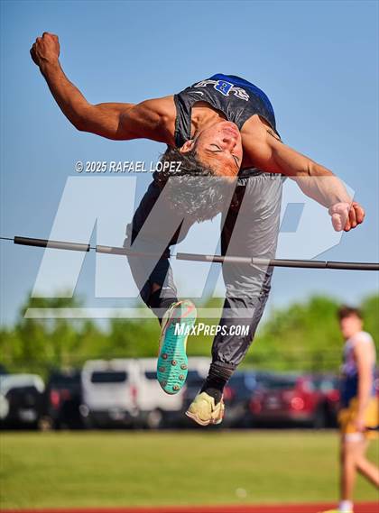 Thumbnail 1 in Lake Houston Conquerors Invitational (High Jump) photogallery.
