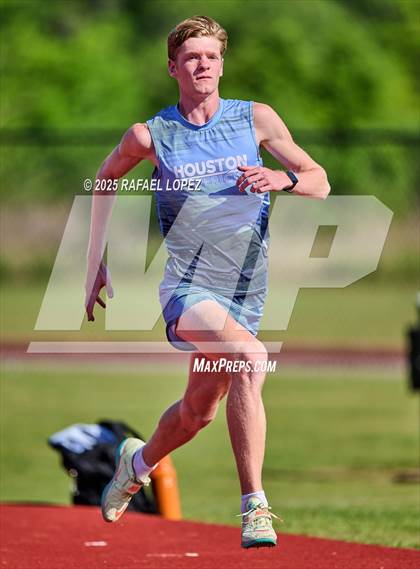 Thumbnail 1 in Lake Houston Conquerors Invitational (High Jump) photogallery.