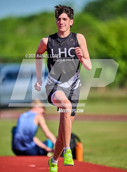 Thumbnail 2 in Lake Houston Conquerors Invitational (High Jump) photogallery.