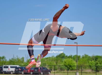 Thumbnail 1 in Lake Houston Conquerors Invitational (High Jump) photogallery.