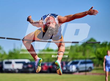 Thumbnail 1 in Lake Houston Conquerors Invitational (High Jump) photogallery.