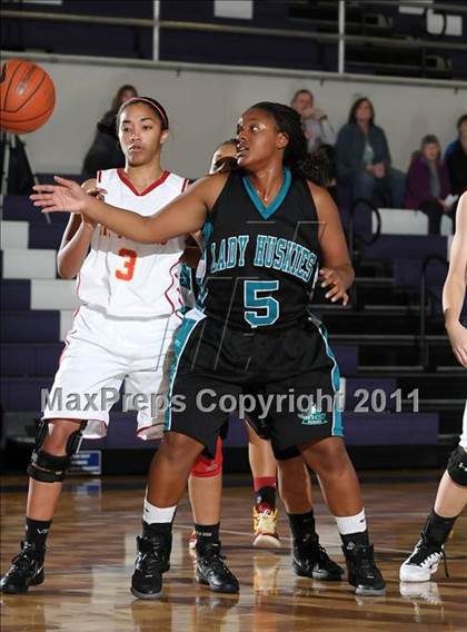 Thumbnail 1 in Sheldon vs. St. Francis (St. Hope Classic) photogallery.